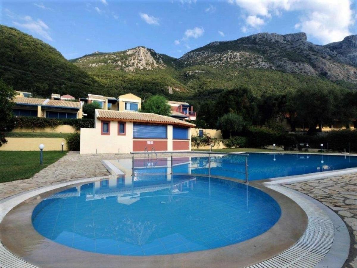 Bohemia Beach House Comfortable Villa On The Beautiful North East Coast Barbati Bagian luar foto